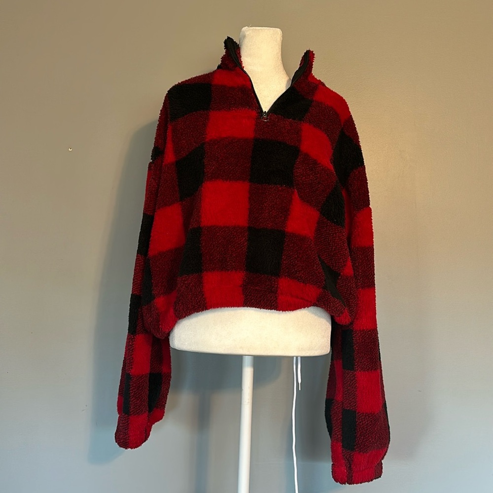 Red and Black Buffalo Plaid 1/4 Zip Cropped Jacket, Size XL